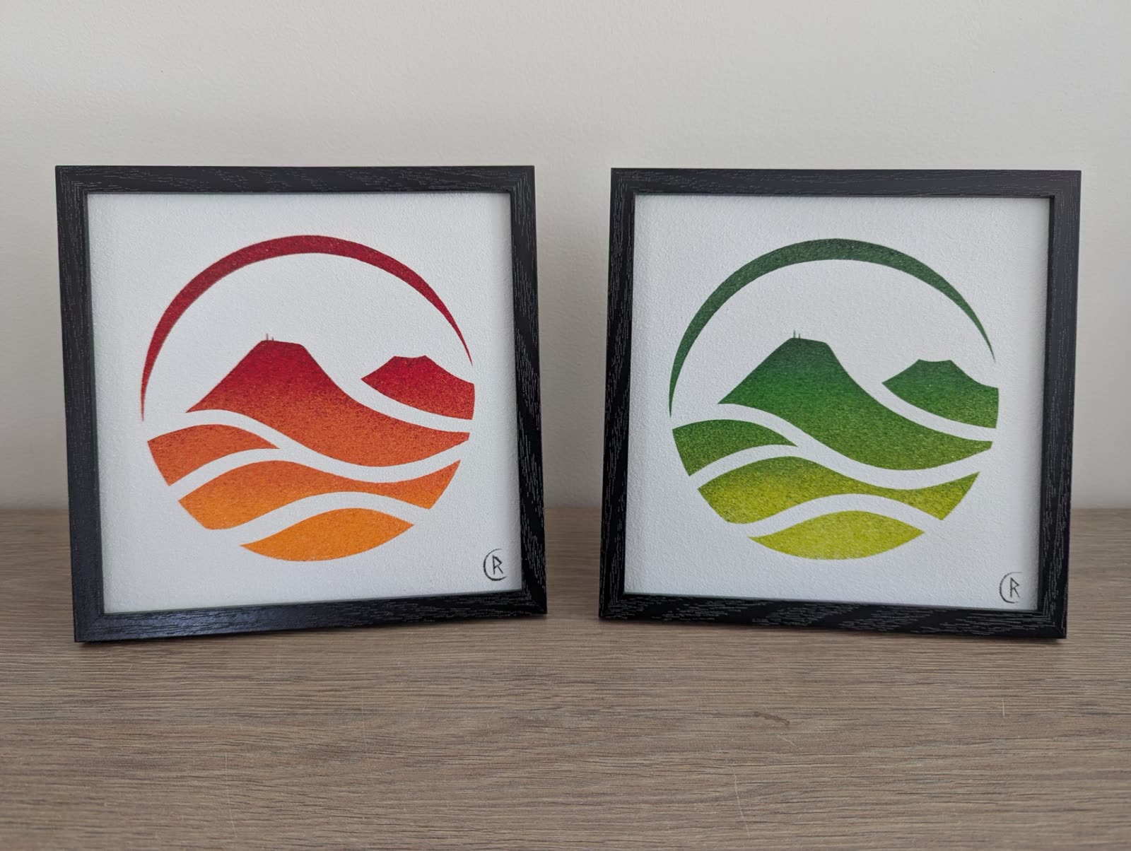 Illustration graphique épurée de la chaîne des Puys d'Auvergne, en dégradé de couleurs, lignes minimalistes.